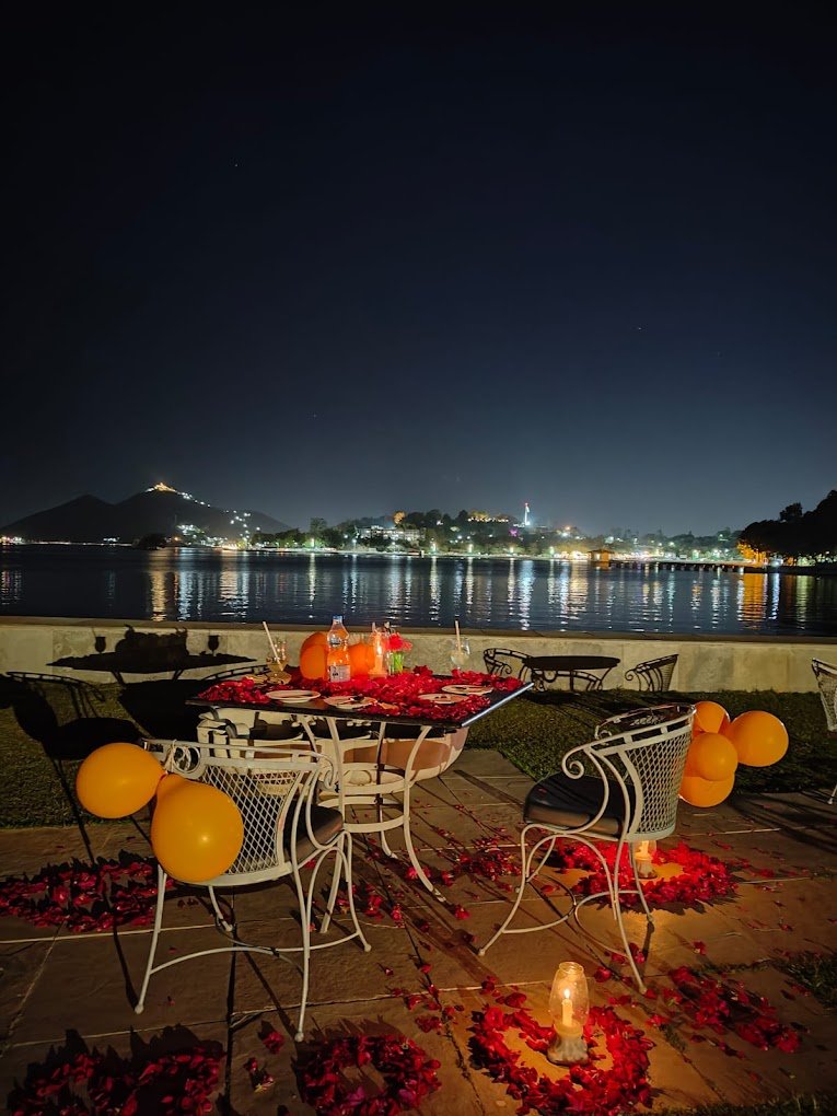 Raaj Bagh Restaurant by Fateh Collection Udaipur