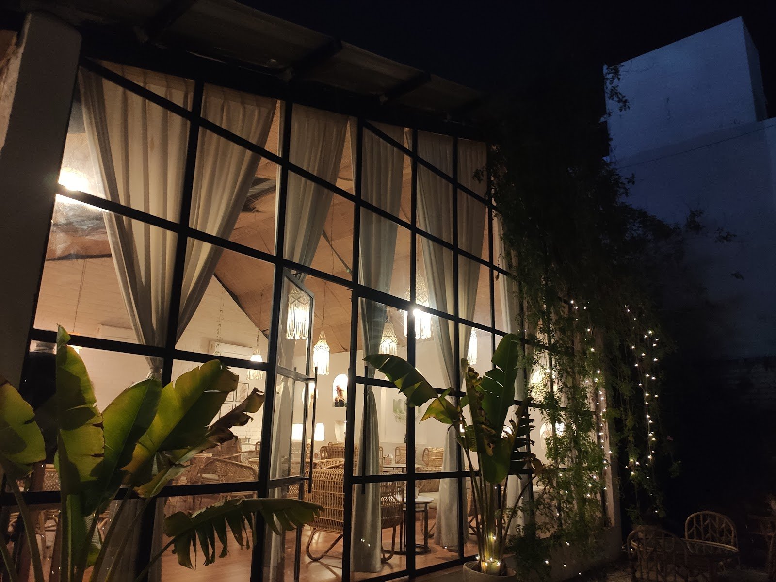 Koi All Day Cafe Koi All Day Cafe